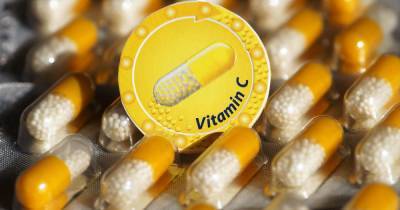 Сальватор Коррао - Названы витамины, сокращающие риск COVID-19 в тяжелой форме - ren.tv