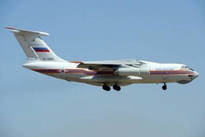 Второй самолёт МЧС России с гуманитарным грузом прибыл в Индию - versia.ru - Россия - Нью-Дели