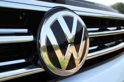 Компания Volkswagen приостановила производство двух популярных моделей машин из-за кризиса и мира - cursorinfo.co.il - Мексика
