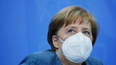 Эммануэль Макрон - Необъяснимые действия Меркель: почему канцлер хочет держать Германию на карантине - germania.one - Франция - Берлин