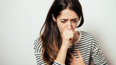Новая болезнь в Израиле: у тысяч людей кашель. Как с ним справиться - vesty.co.il - Израиль