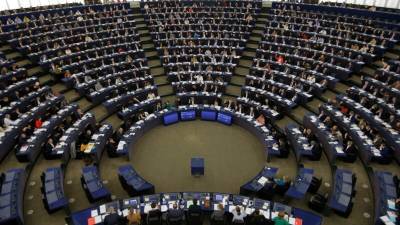 Европарламент призвал принять антикоррупционные санкции против России - golos-ameriki.ru - Россия - Англия - Евросоюз
