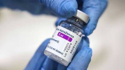 Два человека скончались после вакцинации AstraZeneca во Франции - polit.info - Франция