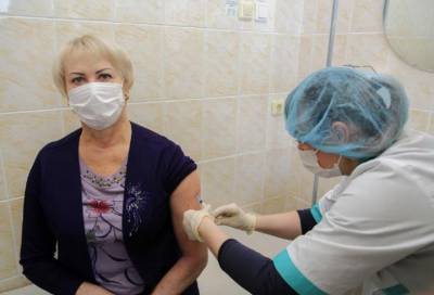 Жительница Новосибирска рассказала об опыте вакцинации - online47.ru - Новосибирск