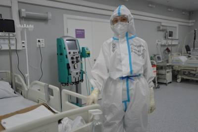 За сутки в России выявили 9021 случай коронавируса - vm.ru - Россия