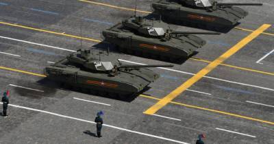 На параде 9 Мая москвичи посмотрят на пять танков - moslenta.ru - Россия