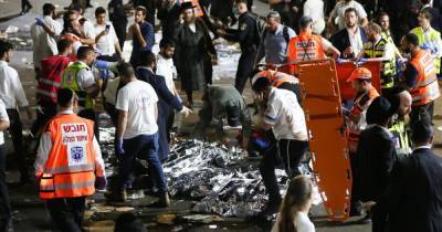 Число погибших при обрушении трибуны в Израиле выросло до 44 - ren.tv - Израиль - Цфат