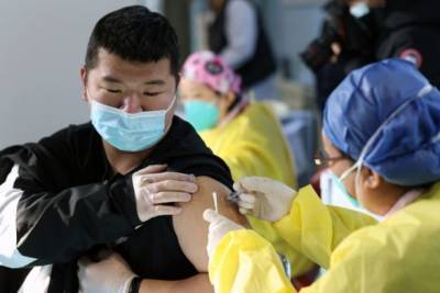В Китае ввели 136,68 миллиона доз вакцины против COVID-19 - unn.com.ua - Китай - Киев