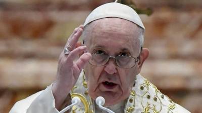 Папа Римский призвал сложить оружие на востоке Украины и в Сирии - 5-tv.ru - Сирия - Ватикан