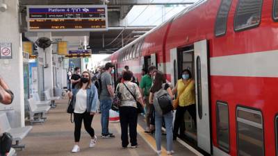 Новая проблема в поездах: проездные талоны расхватывают на три дня вперед - vesty.co.il - Израиль
