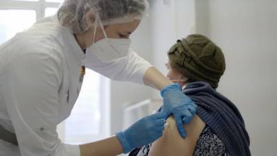 Александр Островский - Реаниматолог назвал выдумкой мнение о чипировании через вакцинацию от COVID-19 - nation-news.ru