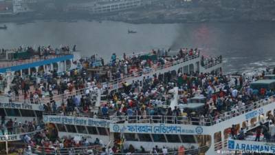 В Бангладеш потерпел крушение пассажирский паром: много погибших (ФОТО) - enovosty.com - Бангладеш - Нараянгандж