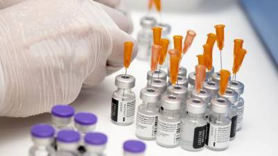 Кристиан Эстрози - Pfizer сорвала поставку 2 млн вакцин во Францию - iz.ru - Франция - Израиль - Ниццы
