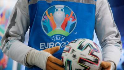 СМИ: Все города-хозяева Евро-2020 выразили готовность проводить матчи со зрителями - russian.rt.com