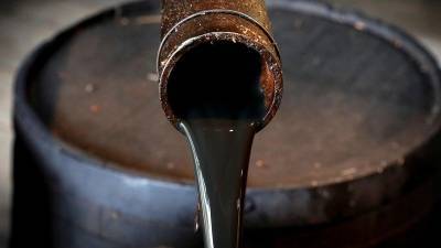 Нефть восстанавливает позиции после вчерашнего обвала - minfin.com.ua - Украина