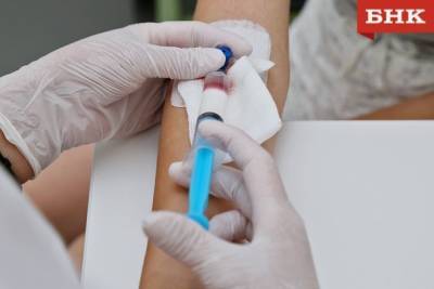 Владимир Уйба - В Коми свыше 34 тысяч человек сделали прививку против коронавируса - bnkomi.ru - Россия - республика Коми