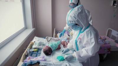 Врачи Боткинской больницы приняли 159 родов за 9 месяцев - piter.tv
