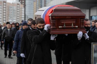 На фоне пандемии прибыль главного похоронного предприятия Екатеринбурга выросла в 6 раз - znak.com - Екатеринбург