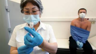 В Киргизии 55% опрошенных хотят вакцинироваться от Covid-19 - eadaily.com - Киргизия - Бишкек
