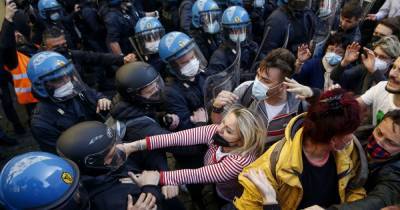 Под итальянским парламентом вспыхнули столкновения: рестораторы протестуют против ограничений - tsn.ua - Италия - Бразилия