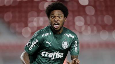 «Палмейрас» накажет Адриано за нарушение режима самоизоляции - russian.rt.com