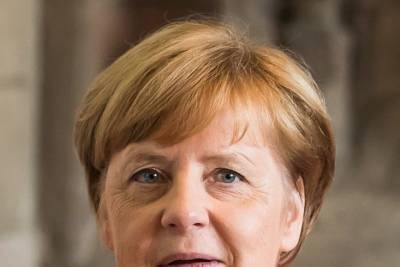 Ангела Меркель - Ульрика Деммер - Армин Лашет - Меркель поддержала инициативу ввести жесткий локдаун в Германии - mk.ru