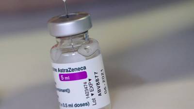 Каролина Дариас - В Испании постановили применять вакцину AstraZeneca для лиц старше 60 лет - russian.rt.com - Испания