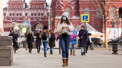 Свыше половины жителей РФ продолжат носить маски после пандемии COVID-19 - riafan.ru - Россия - Москва
