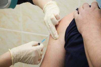 Ринат Максютов - «Вектор» назвал число добровольцев, заразившихся COVID-19 после вакцинации - novos.mk.ru - Новосибирск