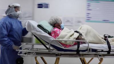Кармен Эрнандес - Медики провожали аплодисментами: 104-летняя женщина во второй раз поборола коронавирус – видео - 24tv.ua - Колумбия