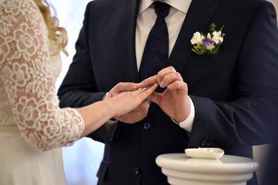 Стало известно, сколько москвичей планируют пожениться в этом году - vm.ru - Москва