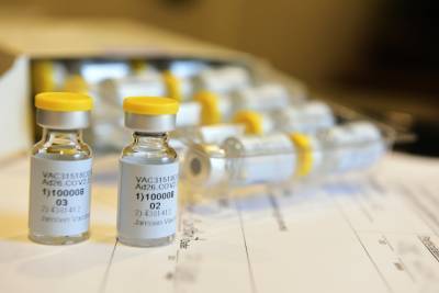 В США закрыли два центра массовой вакцинации препаратом Johnson & Johnson - runews24.ru - штат Колорадо - штат Северная Каролина