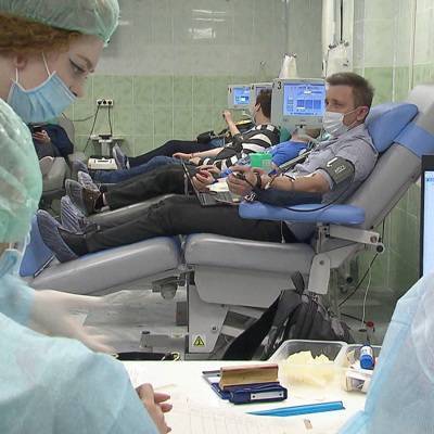 Андрей Буланов - В Москве доноры сдали более 13 тонн плазмы с антителами к коронавирусу - radiomayak.ru - Москва