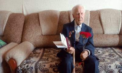 Ахмет Рафиков - В Челябинске 104-летний пенсионер вылечился от коронавируса - fedpress.ru - Челябинск