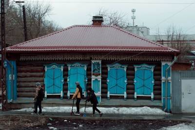 В Екатеринбурге волонтеры «Том Сойер Феста» отремонтируют дом на ВИЗе - znak.com - Екатеринбург