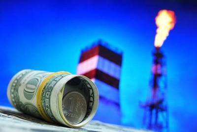 Цены на нефть снижаются на опасениях за спрос и на укреплении доллара - smartmoney.one - Москва
