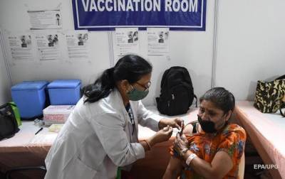 Индия - В Индии после COVID-вакцины скончалось 180 человек - korrespondent.net