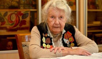 В Башкирии от коронавируса привили 103-летнюю пенсионерку из Уфы - mkset.ru - Уфа - республика Башкирия