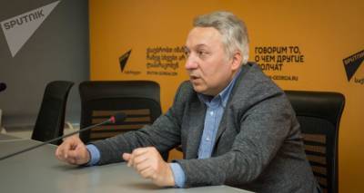 "Не хватало инициатив и предложений" – политолог о выступлении Зурабишвили в парламенте - sputnik-georgia.ru - Грузия