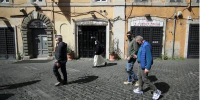 Массимо Гаравалья - В Италии власти допустили возобновление туризма с июня - nv.ua - Италия
