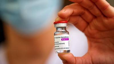 В ФРГ зарегистрировали 42 случая тромбоза после вакцинации AstraZeneca - iz.ru - Израиль
