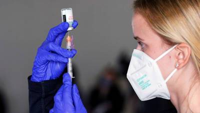 ВОЗ разрешила вакцину Moderna для экстренного использования - gazeta.ru