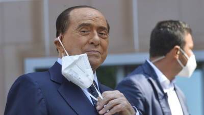 Сильвио Берлускони - Сильвио Берлускони выписан из больницы Милана - mir24.tv - Италия
