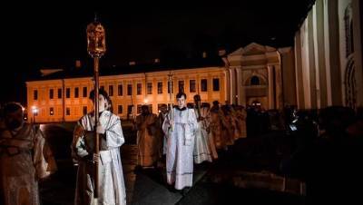 Пасхальные службы в новгородских храмах пройдут без крестного хода - dp.ru - Великий Новгород - София