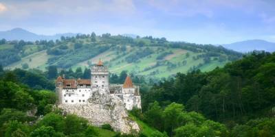 «Коронааттракция» в Румынии: вакцинация в замке Дракулы - nep.co.il - Румыния