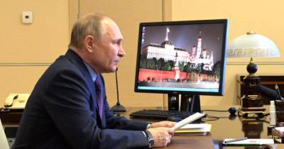 Владимир Путин - Путин призвал к активной вакцинации от COVID и тестированию - ren.tv - Россия - Сочи - Глава