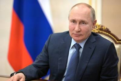Владимир Путин - Путин призвал россиян поставить прививки от коронавируса - aif.ru - Россия - республика Саха