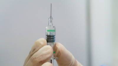В Китае сделали уже более 320 млн прививок от коронавируса - russian.rt.com - Китай