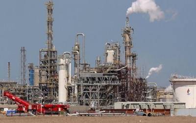 В Кувейте горит крупнейшее нефтяное месторождение - korrespondent.net - Кувейт