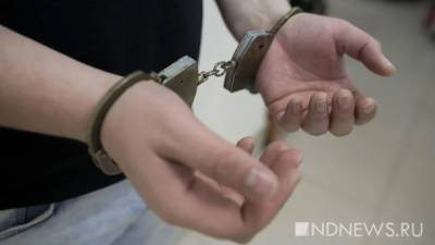 Мужчина со строительным пистолетом напал на полицейских - newdaynews.ru